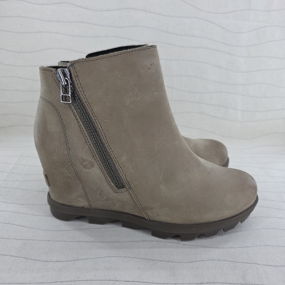 Sorel Womens Joan of Arctic Tan Leather Wedge Ankle Booties Shoe NL3365-240 Sz 7